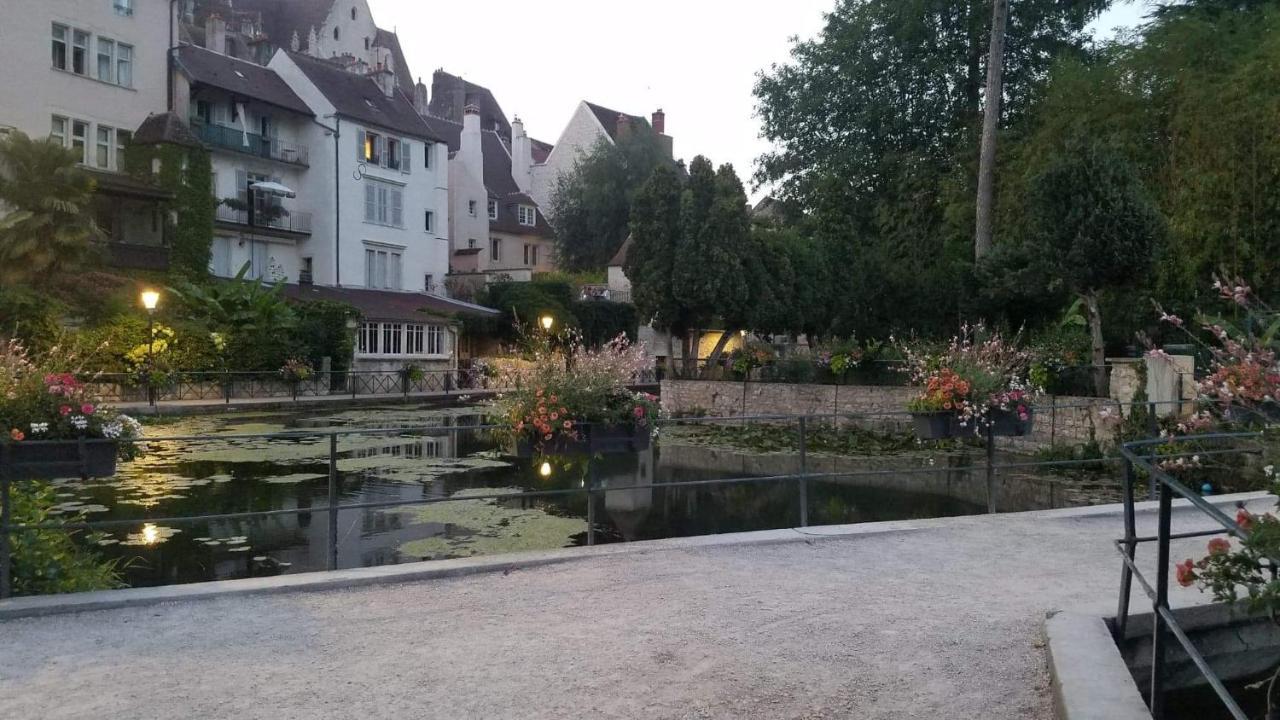 Appartement Confort Deux Etoiles Dole Exteriér fotografie